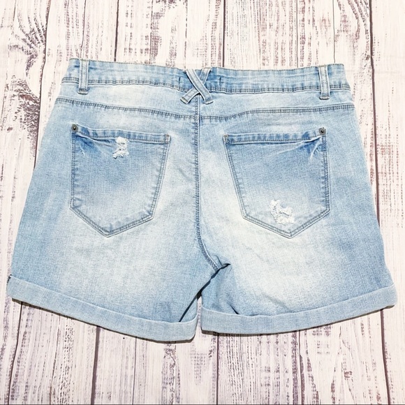 U2B Urban Basics Distressed Cuffed Jean Shorts 9 - Picture 3 of 5